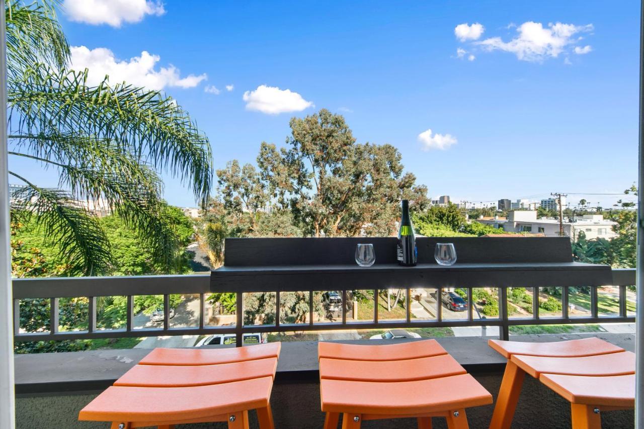 לוס אנג'לס Beverly Hills 2 Bed 2 Bath Penthouse With Den And Parking 414 מראה חיצוני תמונה