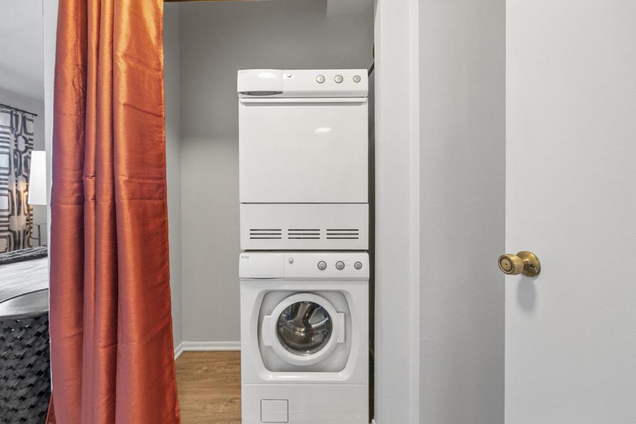 לוס אנג'לס Beverly Hills 2 Bed 2 Bath Penthouse With Den And Parking 414 מראה חיצוני תמונה